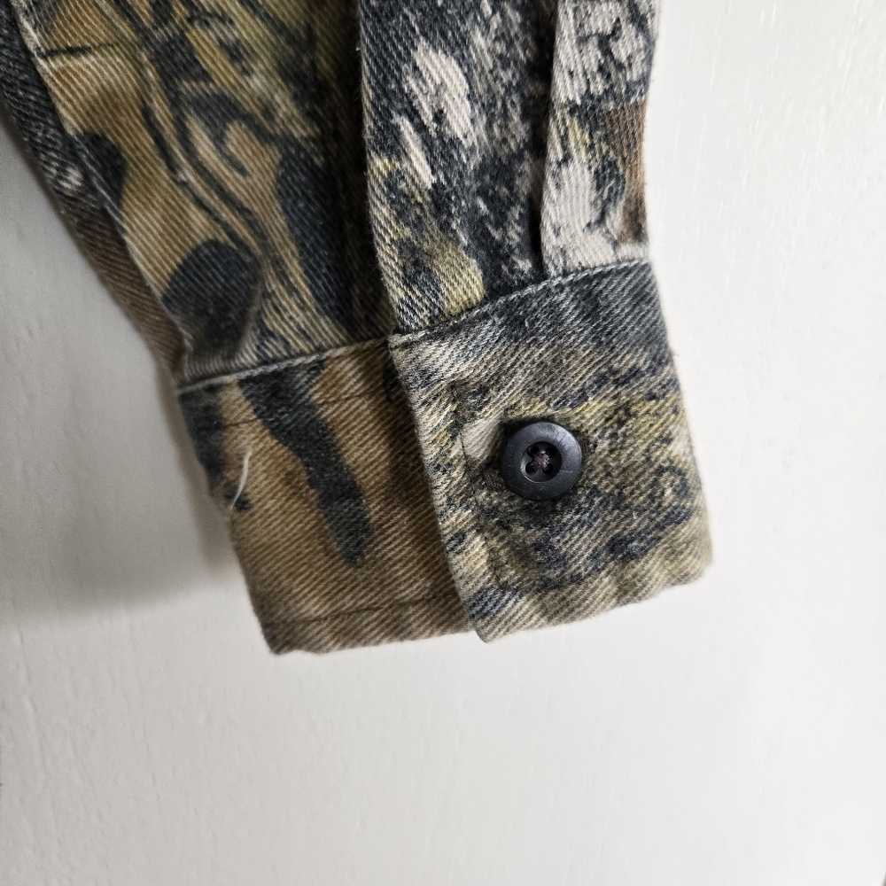Cabela's Camo Button Up Shirt Kids 12 - Picture 5 of 9